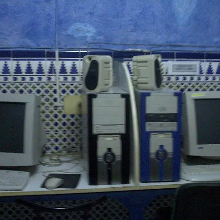 Pensión Lis *